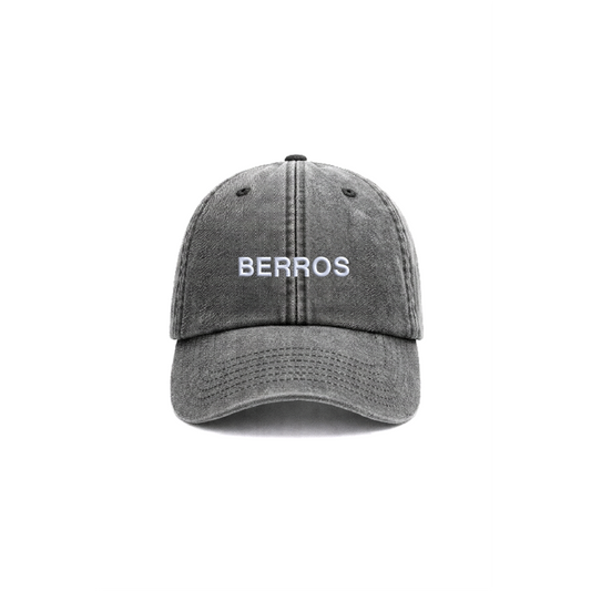 Chapeu vintage black com bordado berros da cavillator